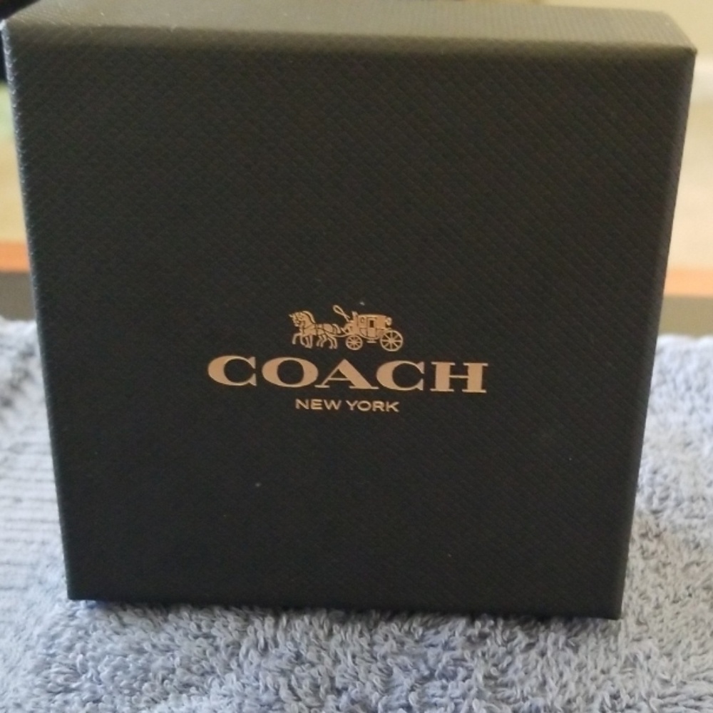 BNWT AUTHENTIC SILVER COACH BRACELET